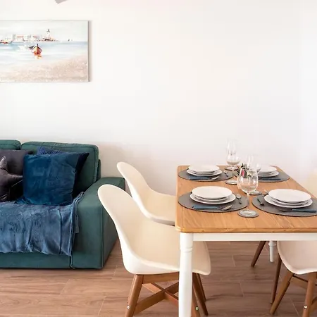 شقة Benibeachhouse