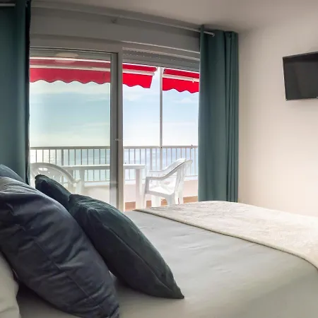 Benibeachhouse *