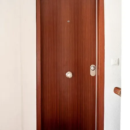 Benibeachhouse *